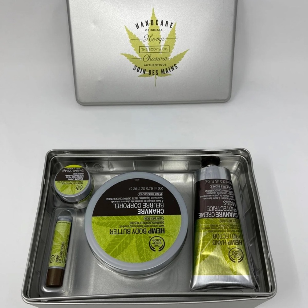 The body shop hemp gift set brand new inbox